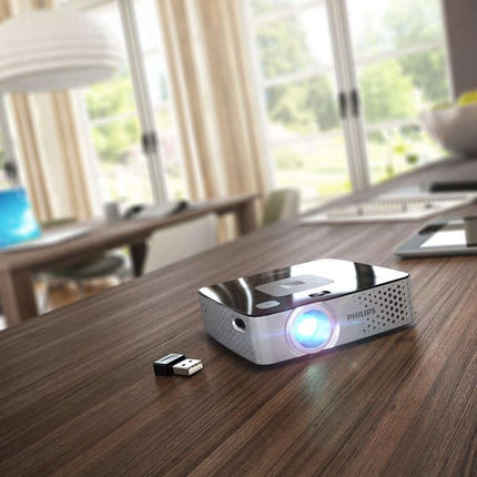 Philips Picopix PPX3417W Wireless Super Pocket Smart Projector