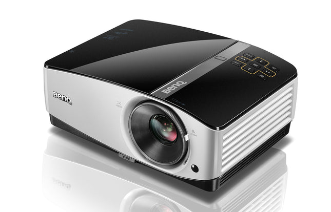 BenQ MX768 Perfect for every Middle-Sized Venues