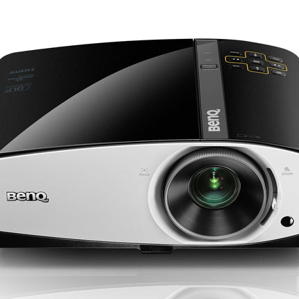 BenQ MX768 Perfect for every Middle-Sized Venues