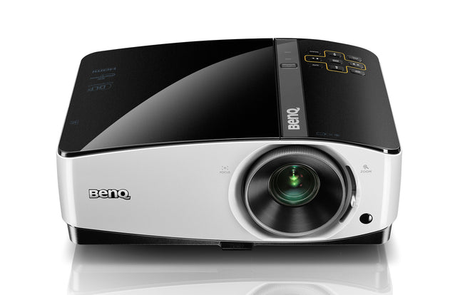 BenQ MX768 Perfect for every Middle-Sized Venues