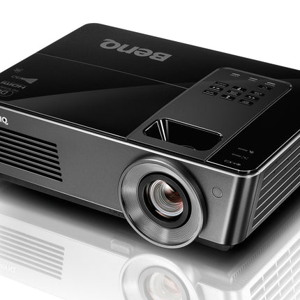 BenQ SH915 Brightest Projector